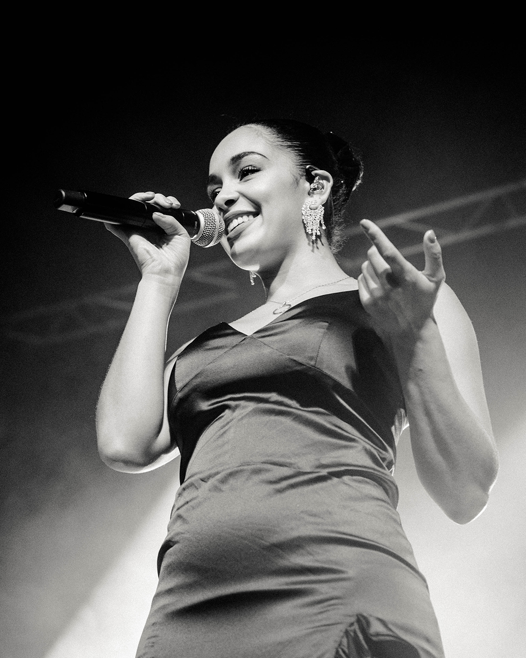 Jorja Smith — Concert Photography by Emmanuel Whajah